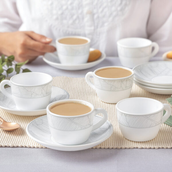 Larah Ivy Cup n Saucer Set