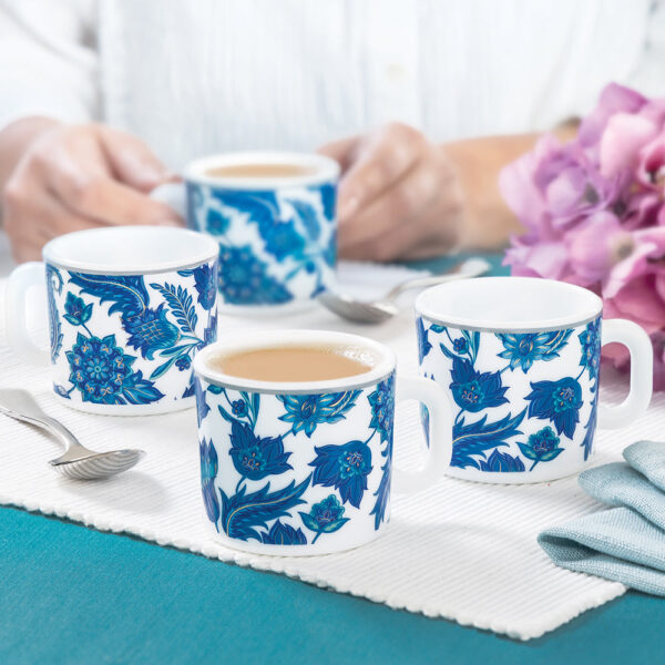 Larah New Iris Mug Set